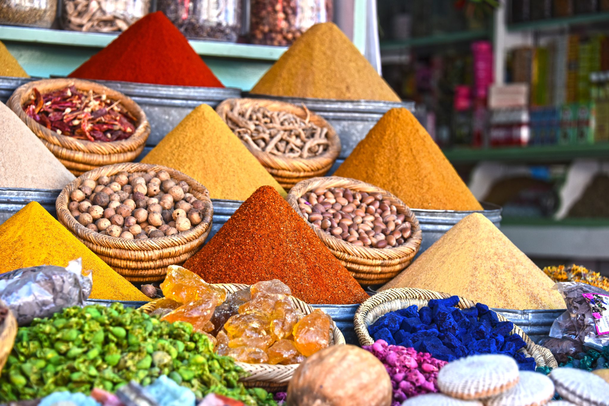 Variety,Of,Spices,On,The,Arab,Street,Market,Stall